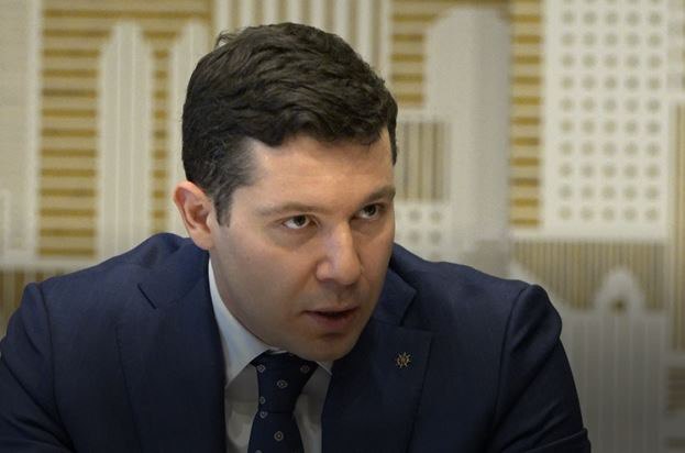 Алиханов поручил довести выплаты «нескольким сотням» участникам СВО, которые ранее получили отказ