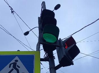 На крупных улицах в Калининграде появятся дополнительные пешеходные светофоры