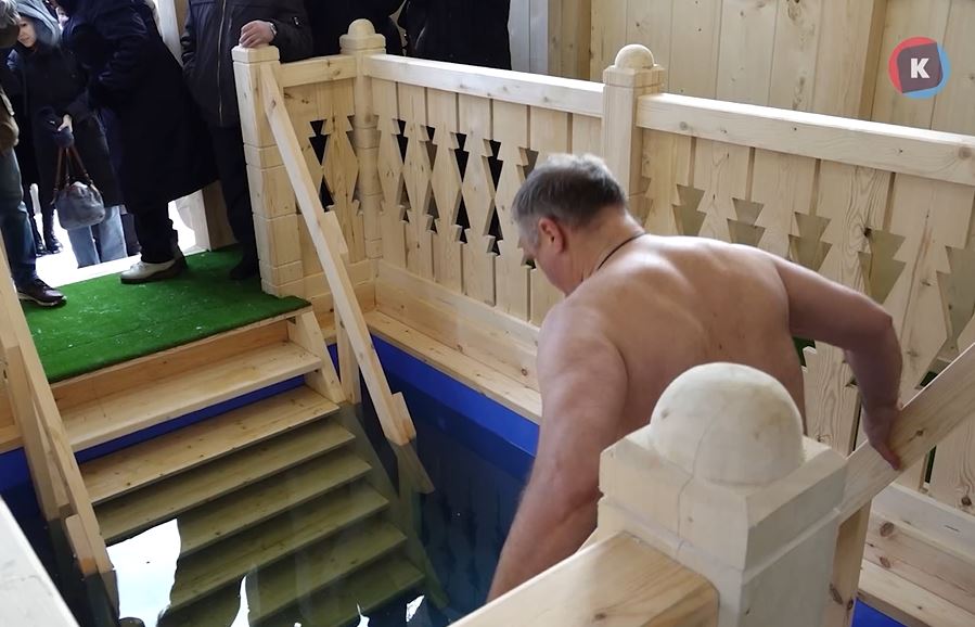В Калининградской области появилась новая купель для безопасных купаний на Крещение