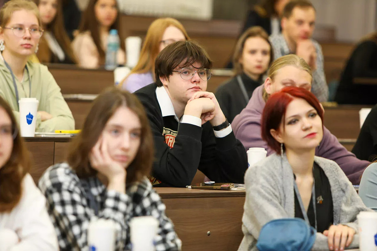 Каскад.тв - Калининград участвует в зимней школе Плавучего университета