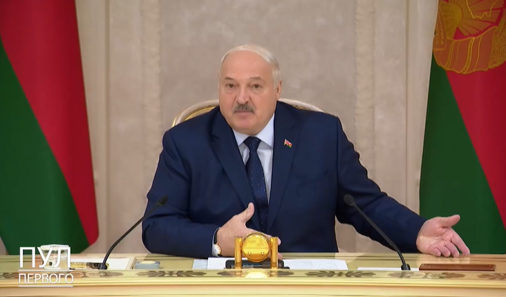 Лукашенко пообещал помочь Калининградской области с «картошкой несчастной» 