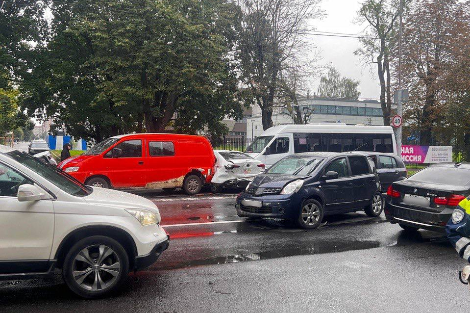Был под наркотиками: в прокуратуре рассказали подробности массовой аварии на Невского