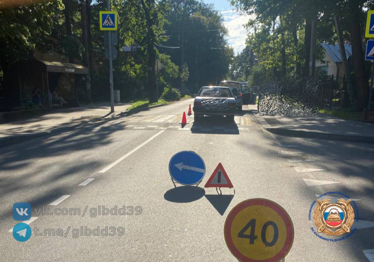 В Калининграде на улице Челюскинской лековушка сбила пешехода