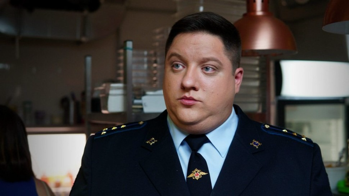 Ушёл из жизни Роман Попов, известный по роли Мухича в сериале «Полицейский с Рублёвки»