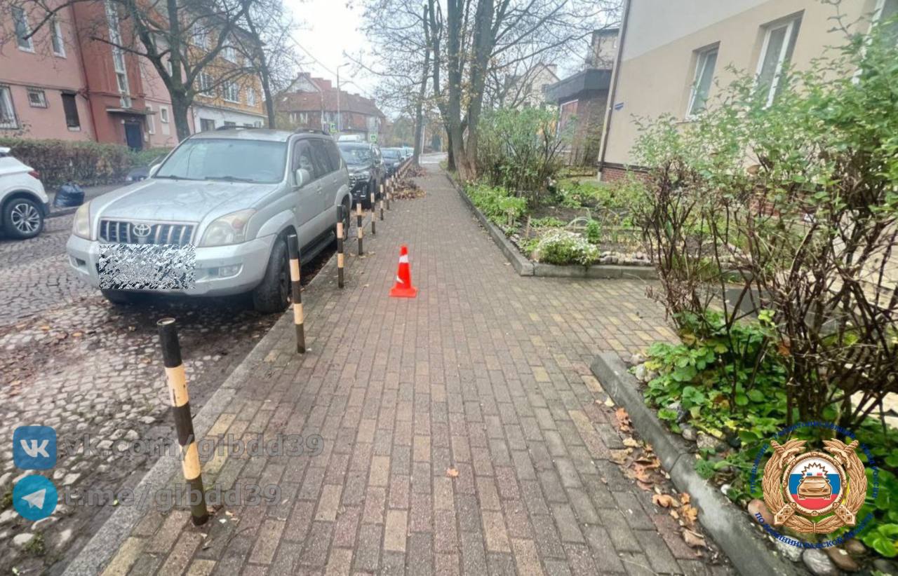 В Калининграде разыскивают водителя электросамоката, сбившего пешехода