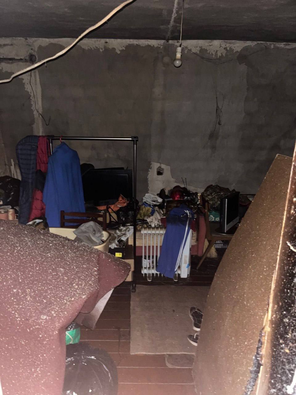 Следователи выясняют причину гибели 83-летней женщины в одной из квартир на улице Розы Люксембург