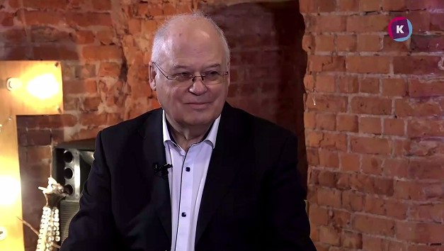 «Весь Калининград — одно большое белое пятно»: официальный представитель НАК Андрей Пржездомский рассказал о тайнах Янтарной комнаты