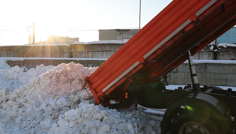 В администрации Калининграда рассказали о работе свалки для снега В администрации Калининграда рассказали о работе свалки для снега