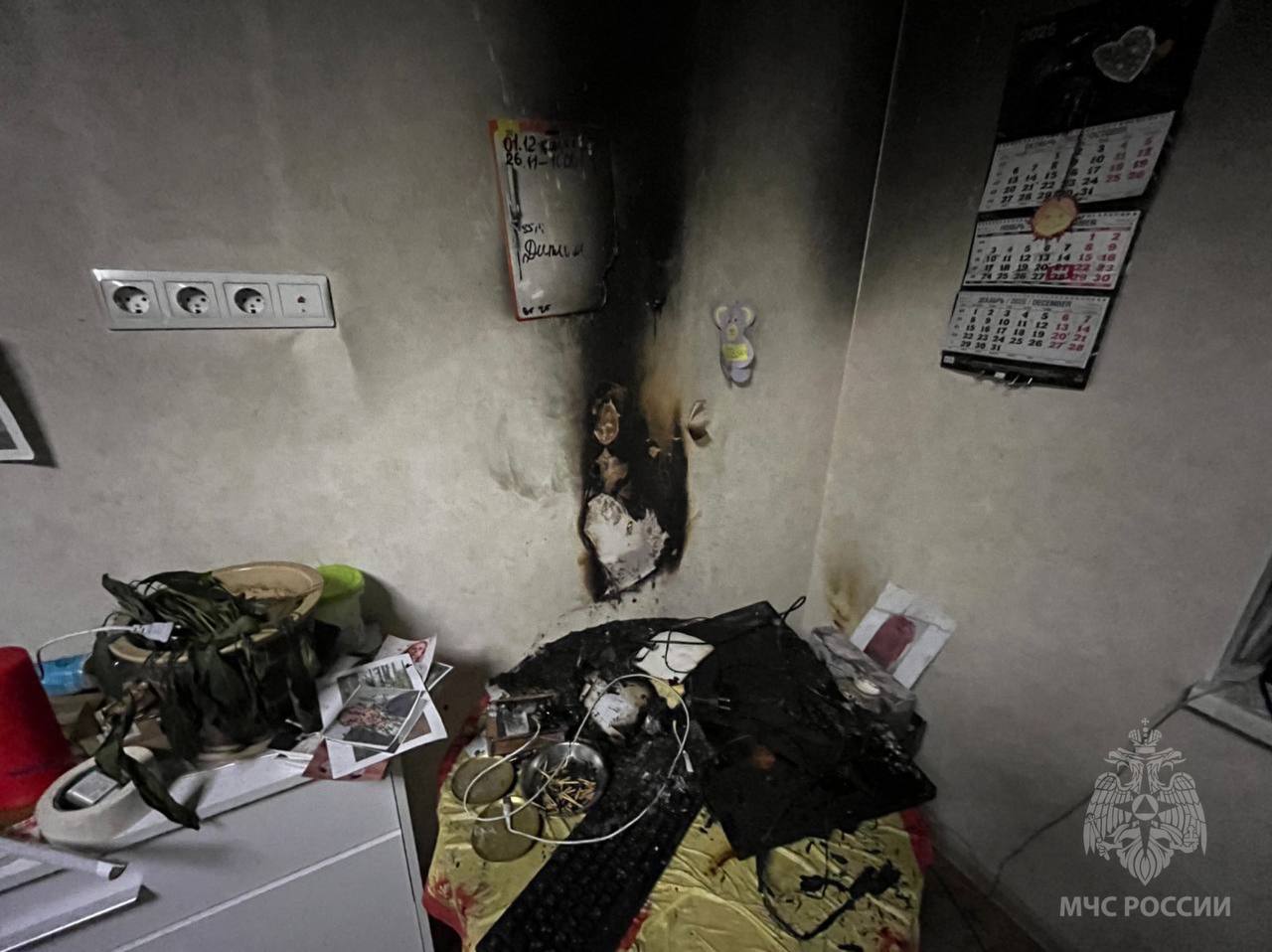 Свеча чуть не сожгла квартиру на улице Дадаева