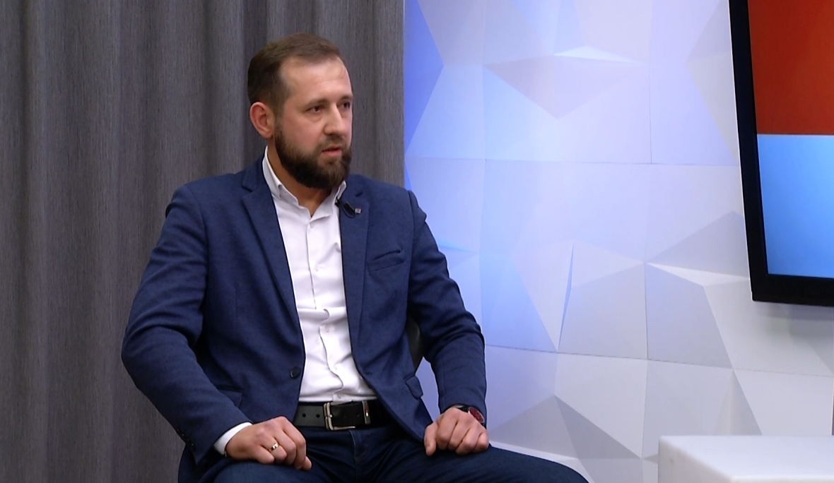 «Взял отпуск за свой счёт»: участник программы «Герои39» Иван Николайчик