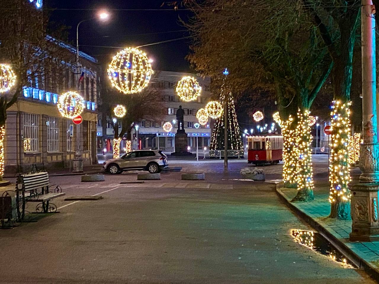 советск украшен