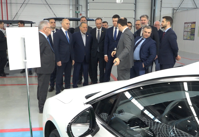 алиханов на автоторе наше