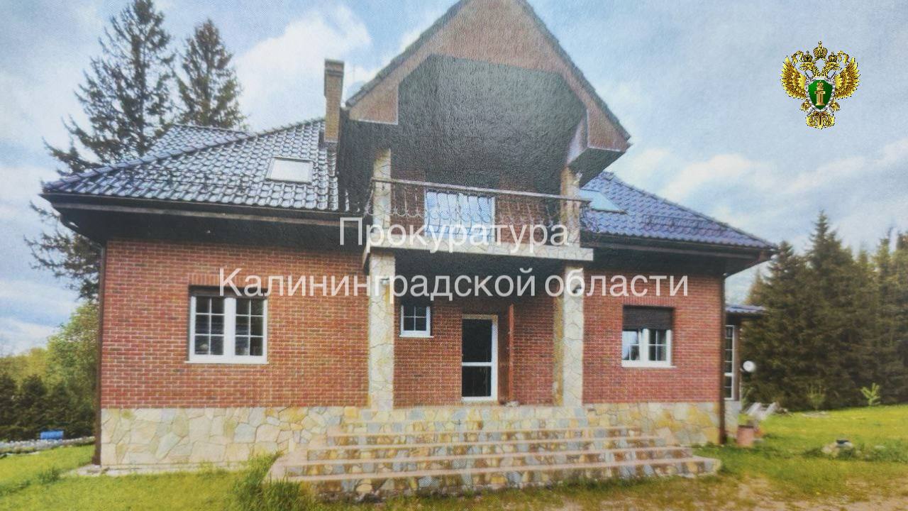 Прокуратура требует снеcти самовольную постройку в нацпарке «Виштынецкий»