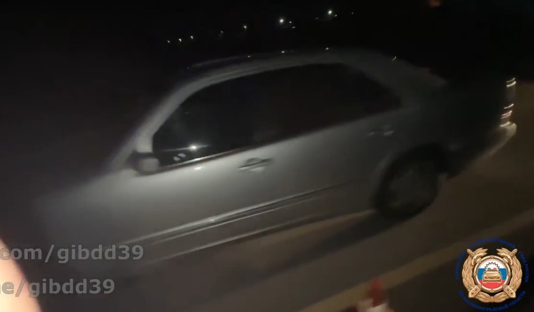 Под Гусевом «Мерседес» насмерть сбил пешехода