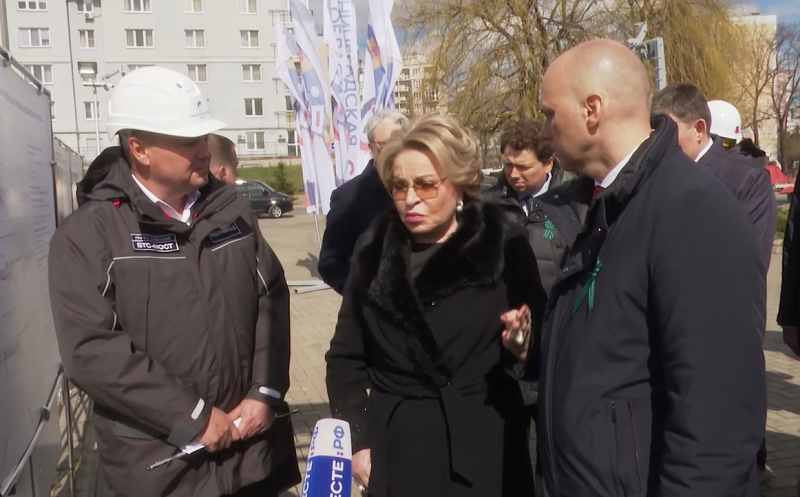 На строительство дублёра двухъярусного моста в Калининграде выделят ещё 1,5 млрд рублей На строительство дублёра двухъярусного моста в Калининграде выделят ещё 1,5 млрд рублей