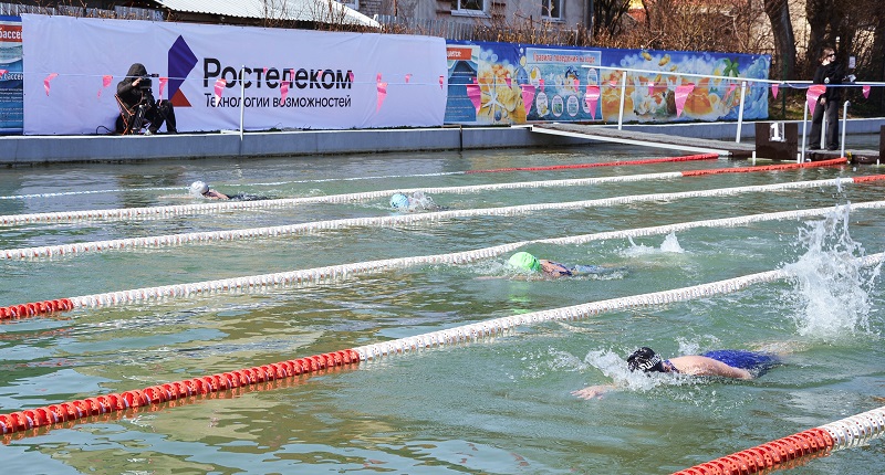 Более 10 тысяч человек смогли увидеть чемпионат России по зимнему плаванию в Калининградской области Более 10 тысяч человек смогли увидеть чемпионат России по зимнему плаванию в Калининградской области