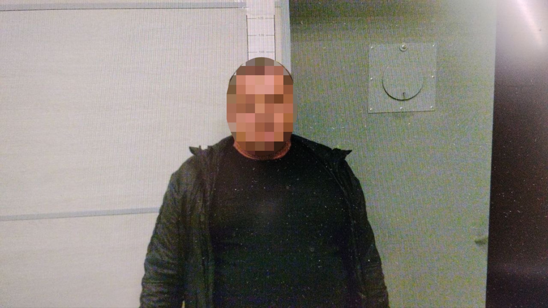 Пассажир устроил дебош на борту авиалайнера в Калининграде