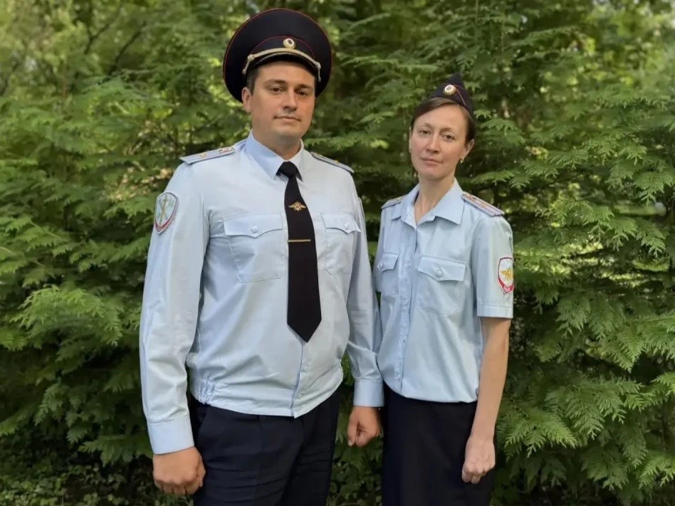 Полицейские помогли потерявшейся в Зеленоградске 4-летней девочке Полицейские помогли потерявшейся в Зеленоградске 4-летней девочке