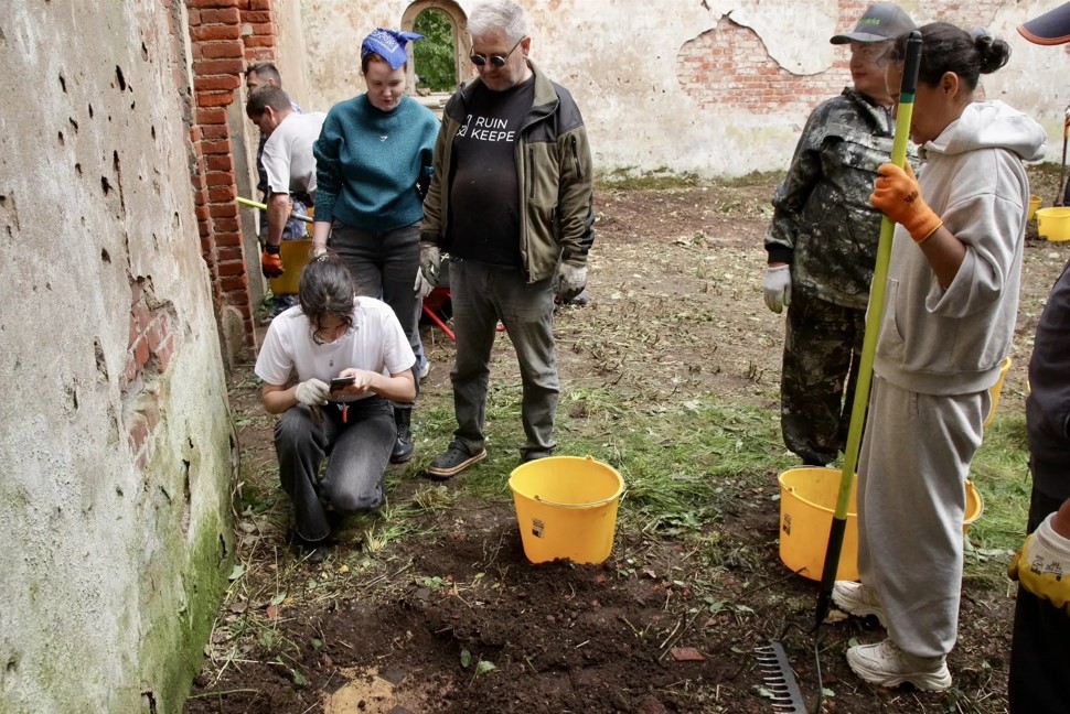 замокхранителивишняков1