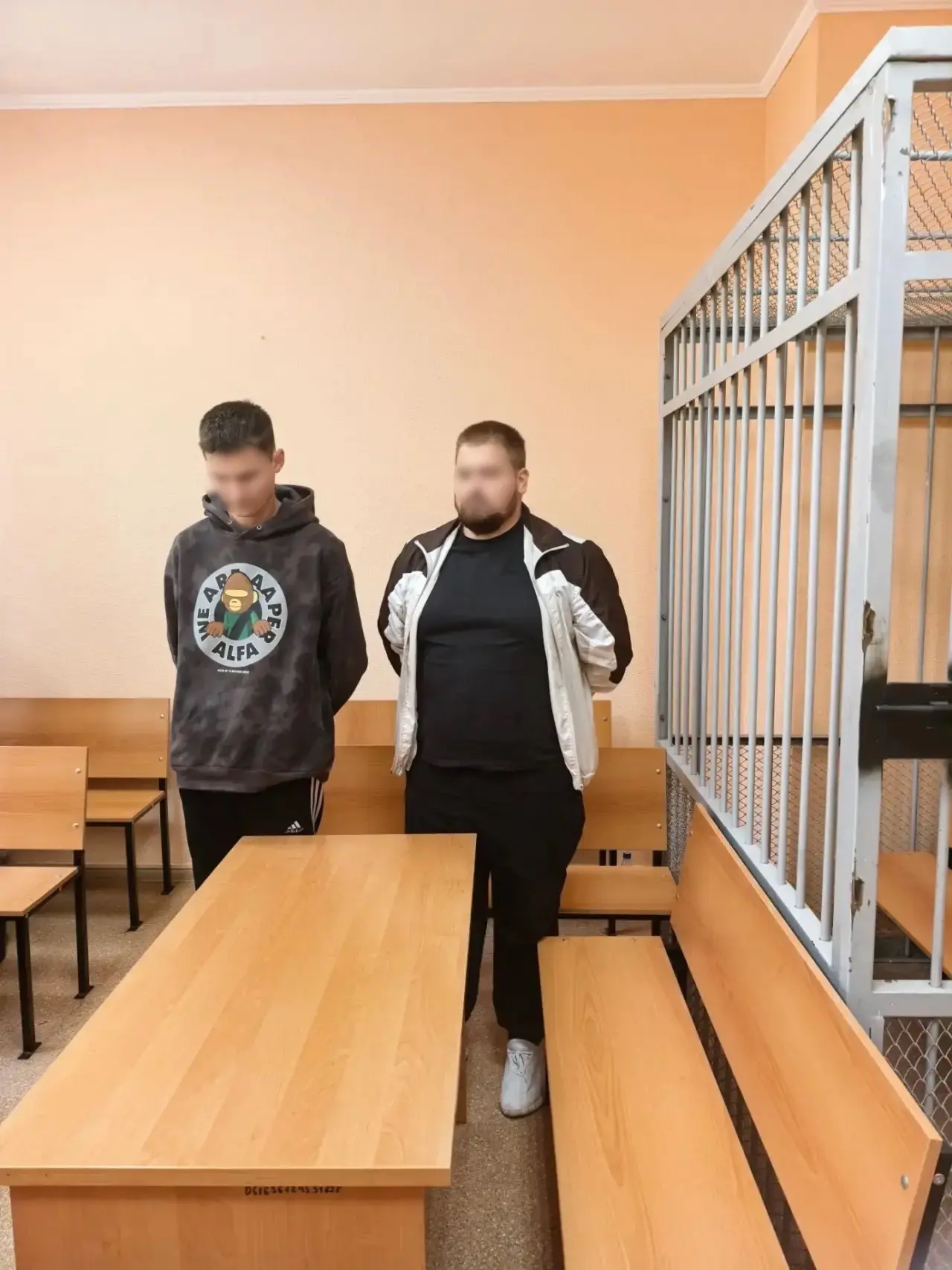 Суд вынес приговор двум мужчинам по делу о хищении бытовой техники и поджоге склада