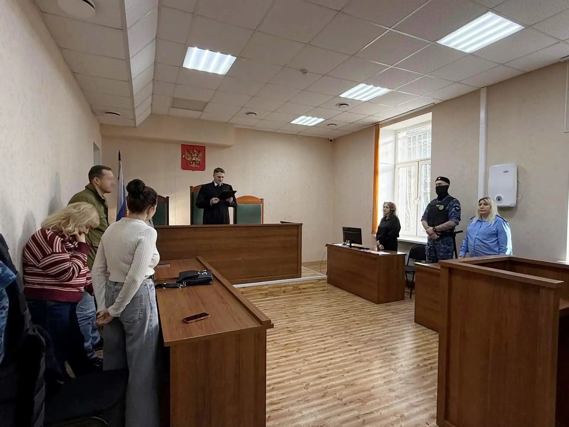 В Калининграде вынесли приговор 12 участникам преступной группы за производство немаркированного алкоголя В Калининграде вынесли приговор 12 участникам преступной группы за производство немаркированного алкоголя