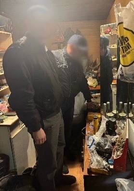 Винтовка, гранаты и порох: калининградца будут судить за незаконное хранение оружия