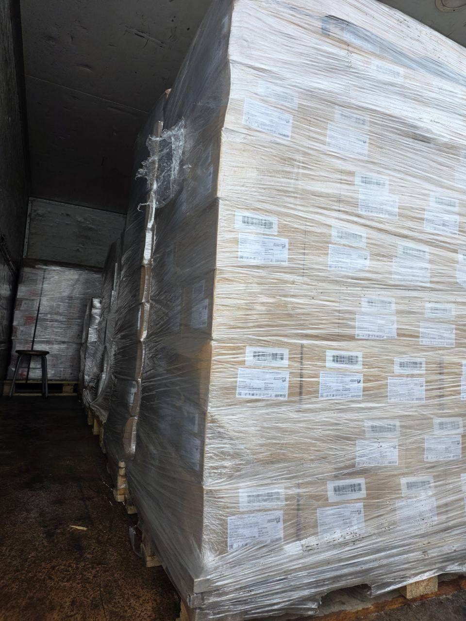 Алексей Беспрозванных показал, что в посылке с гуманитарной помощью бойцам Алексей Беспрозванных показал, что в посылке с гуманитарной помощью бойцам