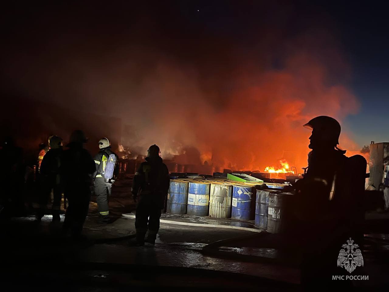 В Багратионовском округе горел битум на площади 150 квадратных метров
