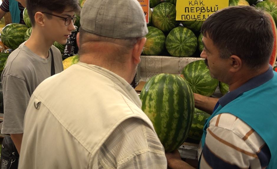 арбуз сладкий как поцелуй