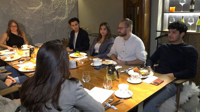 молодые предприниматели 877771332232